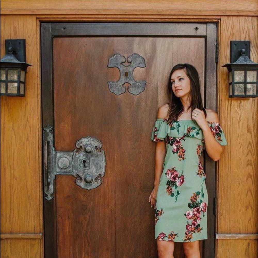 Meet your Posher, Kara